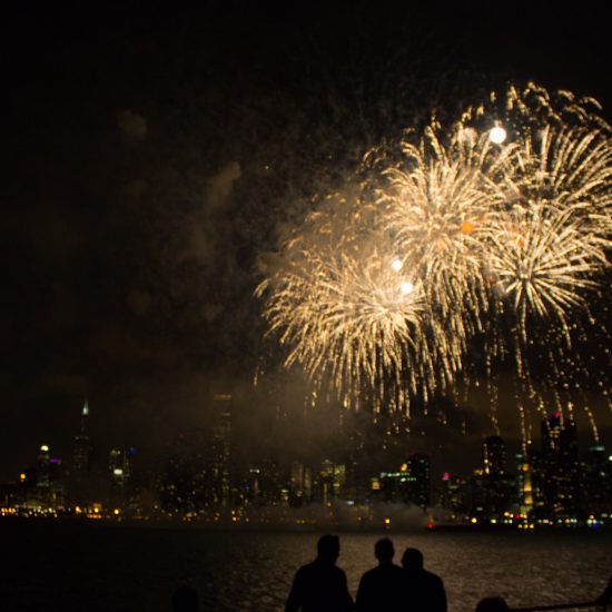 chicago boat tour fireworks
